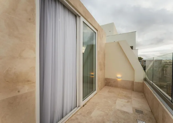 Apartman New - Only Unit 6 - Modern 2-bedroom With Common Heated Jacuzzi By Sf Homes San Ġiljan