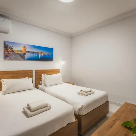 Apartment New - Only Unit 6 - Modern 2-bedroom With Common Heated Jacuzzi By Sf Homes