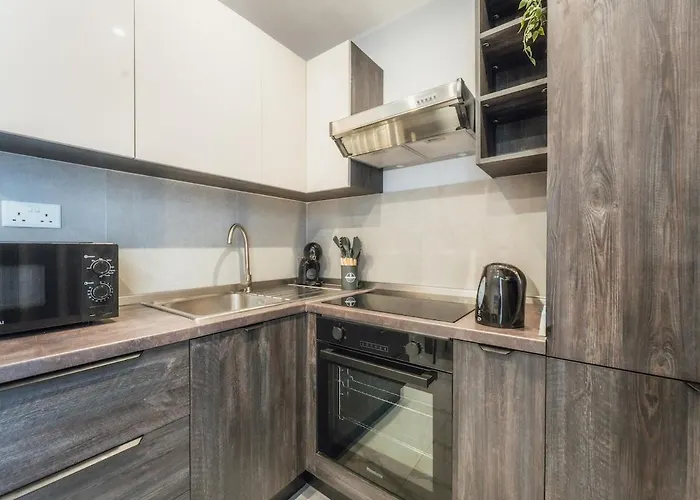 Lejlighed New - Only Unit 6 - Modern 2-bedroom With Common Heated Jacuzzi By Sf Homes *