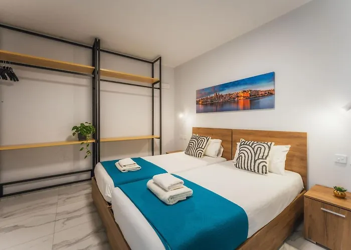 New - Only Unit 6 - Modern 2-bedroom With Common Heated Jacuzzi By Sf Homes