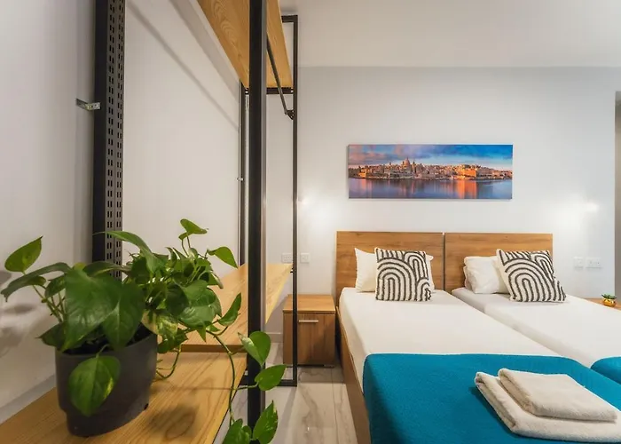 New - Only Unit 6 - Modern 2-bedroom With Common Heated Jacuzzi By Sf Homes *